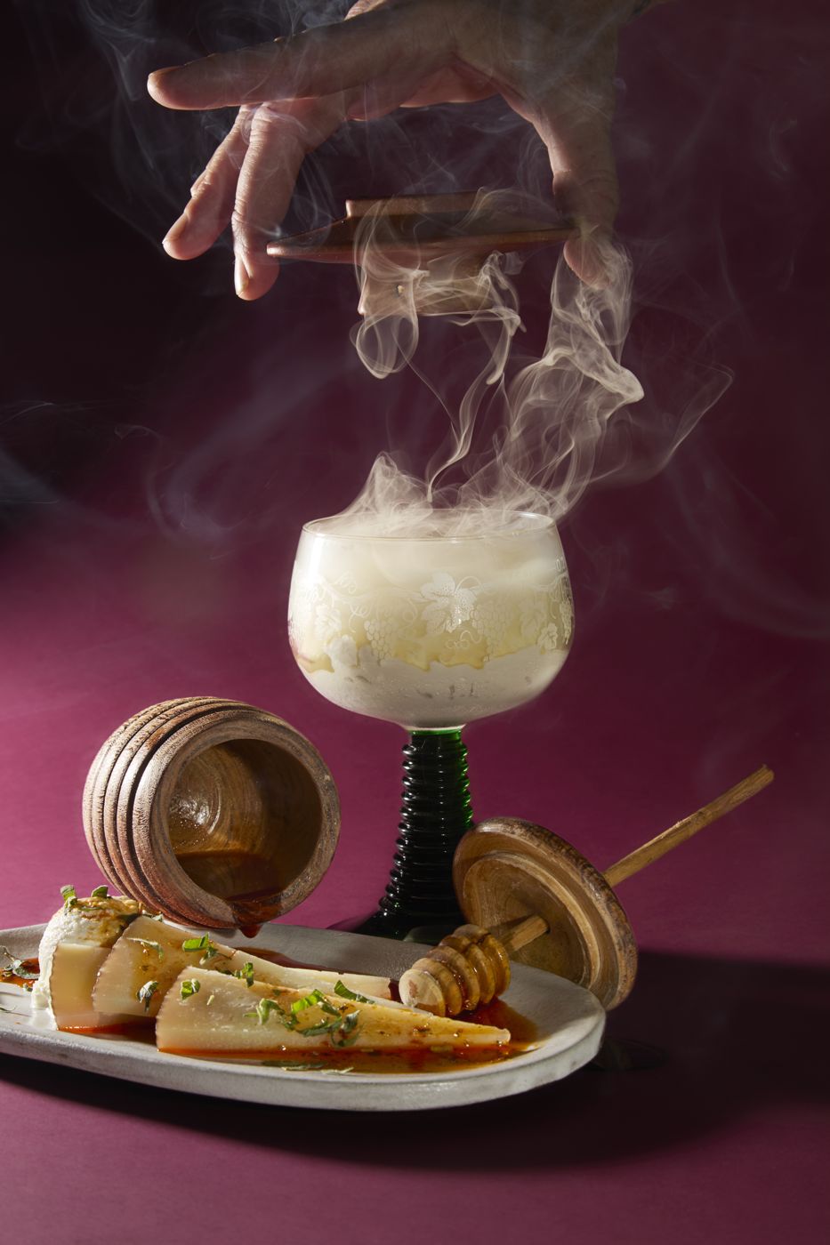 A smoking cocktail with honey